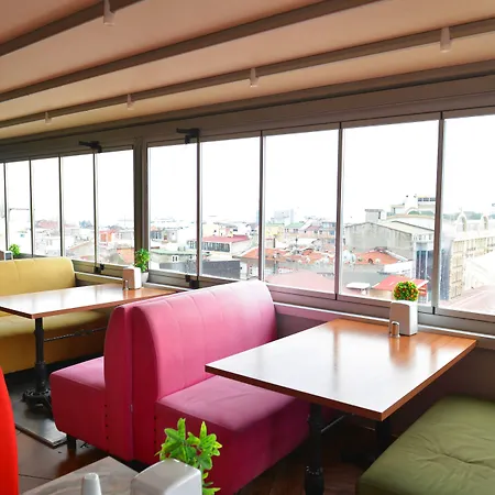 Ξενοδοχείο Marina 2*