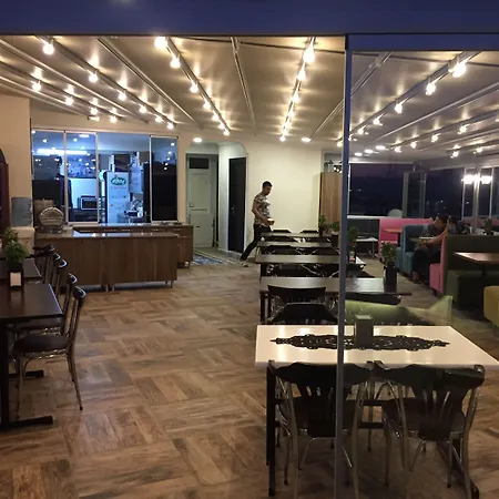Marina Hotel