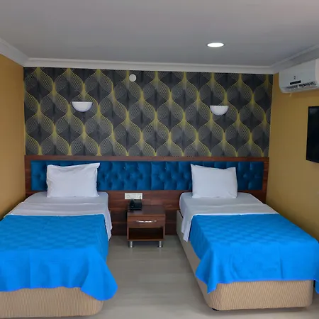 Hotel Marina 2*