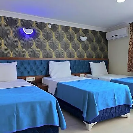 Hotel Marina 2*