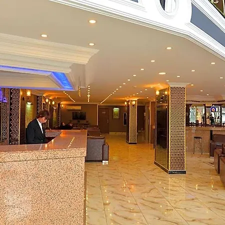 Marina Hotel
